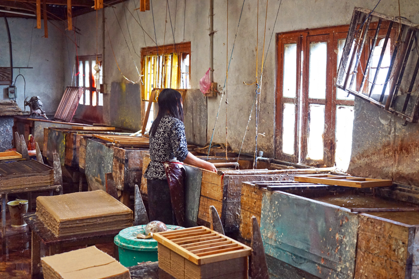 Bhutan Making Traditional Paper