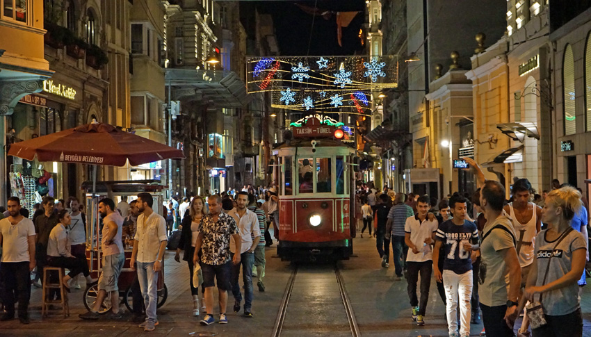 istiklal caddesi in Istanbul Turkey
