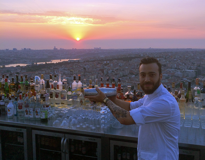 Istanbul Nightlife Guide - Taksim Rooftop Bars