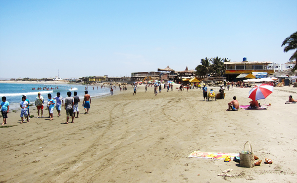 The beach in Mancora Peru