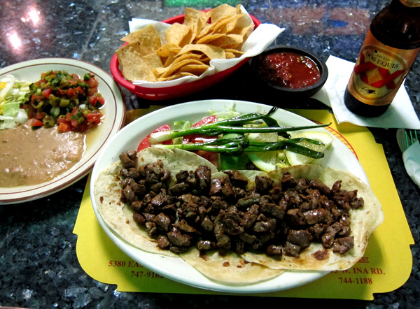 Tucson Mexican Restaurants - Carne Asada Tacos at El Molinito