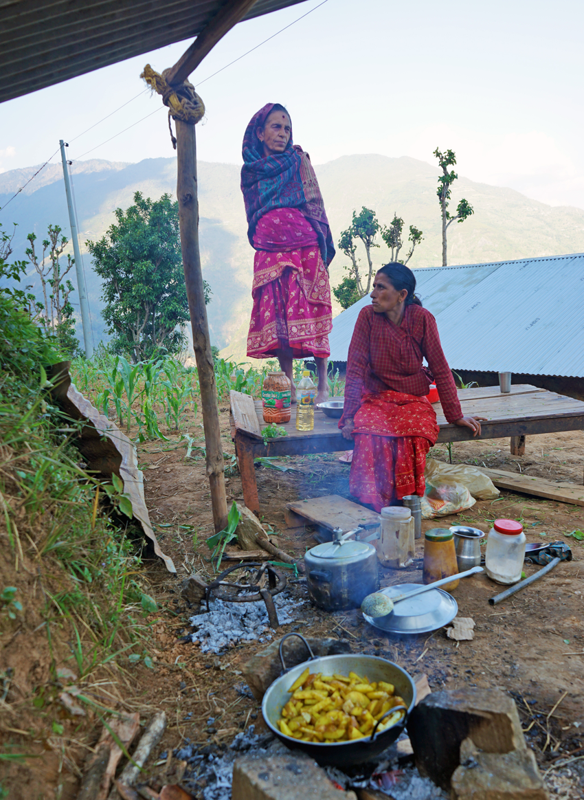 Nepal Earthquake Relief - Women of the Kitchen