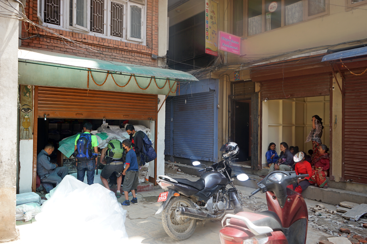Nepal Earthquake Kathmandu Shopping