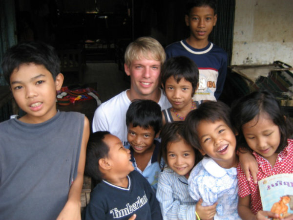 Orphanage Volunteering Cambodia
